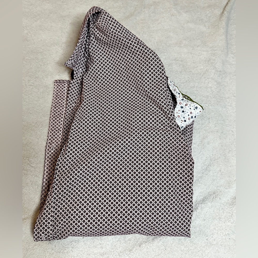 Long sleeve button down - Picture 4 of 4